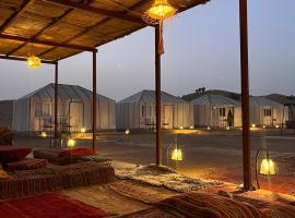 Bivouac Luna, hotel Mhamidban