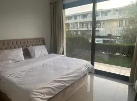 Hotel Apartment 2 bedrooms G cribs