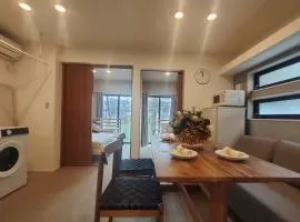 C3 Shibuya new hotel, 2 bedrooms and 1 living room, 7 mins to ST Max 6P 渋谷全新酒店 全新装修 两室一厅 交通中心 车站7分钟 最大6人 直达新宿 涉谷 表参道 品川 池袋 上野 代代木 银座 原宿