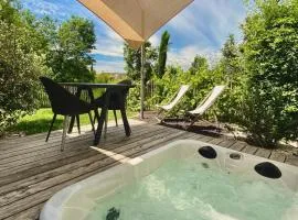 Chambres avec Jacuzzi privatif - Kassiopée Bed & Spa