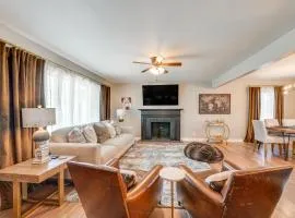 4 Mi to Churchill Downs Updated Retreat with Deck!