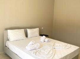 Fairytale Apartments, hotelli Platariassa