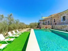 268 Villa Can Caluix ETV8149 by Mallorca Charme