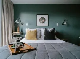 Romantic Retreat, Hot Tub, Glasshouse, Ensuite