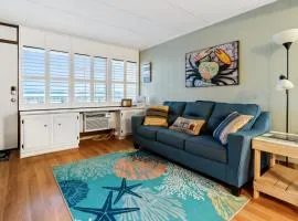 Beachy Studio Condo with Pool and steps from the OC Boardwalk