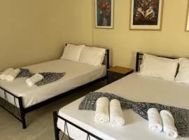 Rooms in center of kallithea