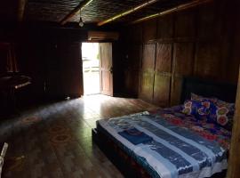 Chez Laelik2, hotel v destinaci Watukarung