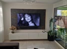 Moderne Wohnung mit Einrichtung, hotel v destinaci Muttenz