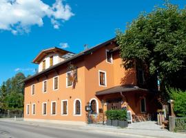 Landgasthof zum Erdinger Weissbräu, hotel in Rosenheim