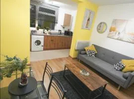 City Centre 1bed w free parking