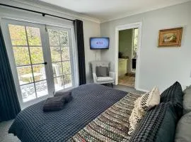 Romantic Getaway - Private Guest Suite - Country setting amongst Orange's best Wineries