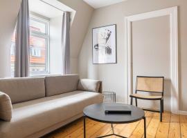 Rustic & Cozy 2BR in Heart of CPH City by Strøget, hotel v Kodani