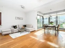 Lumina premium apartment with parking