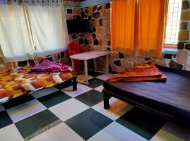 Lion Resorts, Sirumalai, Hotel in Ambātturai