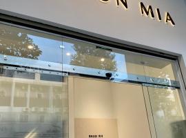 Maison Mia Hotel & Apartment, aparthotel v destinaci Ga Tân Thiết
