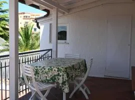 N278 - Numana, delizioso bilocale in centro storico