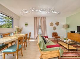 Le havre de Paix - Near Geneva - Calm and Quiet, hotel en Ferney-Voltaire