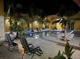 H&ocirc;tel Colibri Lac Rose，尼亞加的附設泳池的飯店