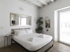 Milano Navigli Canal View Studio Apt