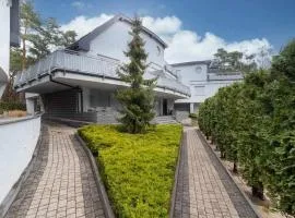 Apartament HAPPY - BASEN, PLAŻA, OCHRONA 24h - 3 SYPIALNIE dla maksymalnie 8 osób