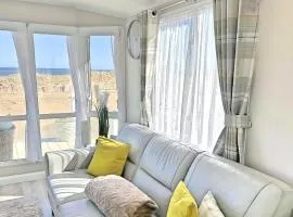 101 Sapphire Tees Bay