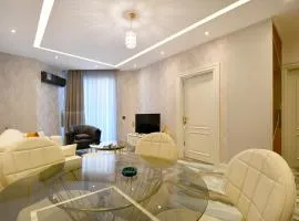 0027 Serenity Royal Beach Luxury 1-Bedroom Apartment in Seafront Premium Complex in Oba, Alanya