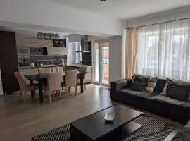 Apartament central 3 dormitoare