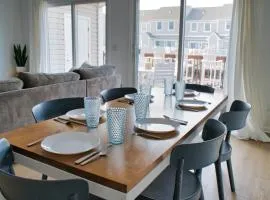 Waterfront 3-Bedroom Townhome in North Ocean City Steps from Harpoon Hannahs