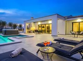 Villa Amorosa by Istrialux