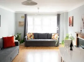 Spacious City Centre Apt - O'Connell Street Area