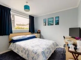 Bed & Breakfast Only - not 24 hour lodging - free parking Truro Cornwall