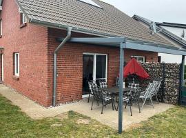 Ferienhaus in Hoben mit Grill und Terrasse, hotel in Zierow