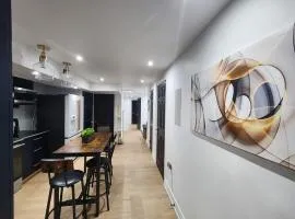 Luxe Apartment in Caledon