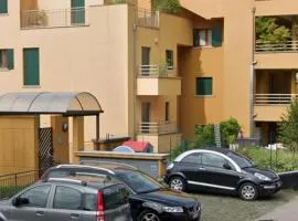 Gloria's GARDENIA RETREAT