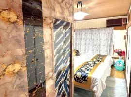 Mito House up to 28 Pax Free Bus & Breakfast