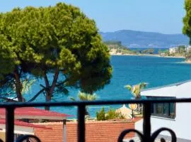 Rosy Suites Hotel