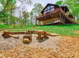3 Mi to Marina Cabin with Hot Tub in Byrdstown!
