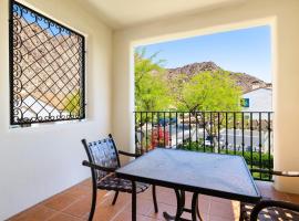 LV030 Private Upstairs Studio w Mountain Views, apartment in La Quinta