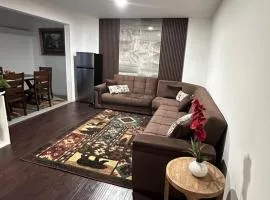 Cozy 2 BR Apartment Glendale