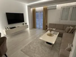 Apartmani Maja