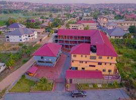 Milady Hotel, hotel v destinaci Amasaman