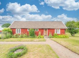 Lantligt gästhus - Sängkläder & handdukar ingår, vila v destinaci Färjestaden