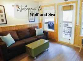 Wolf and Sea- Ukee, 4PAX, 1Bed
