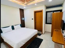 hotel shiv palace