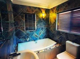 Caesars Place Guest House