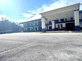 Days Inn by Wyndham Lavonia
