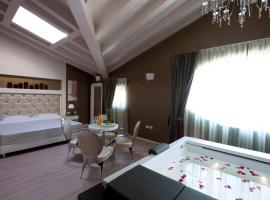 Hotel Morgana, hotel near Franciacorta Outlet Village, Rodengo Saiano