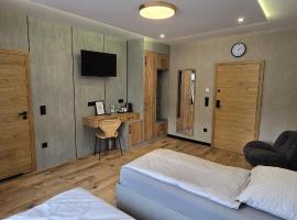 KaMi Self check-in 24 h, hotel con parcheggio a Głog&oacute;wek