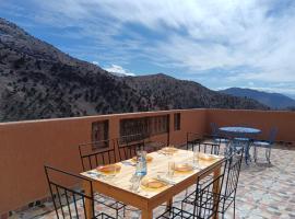 Gite atlas imzoughe, hotel v destinaci Asni