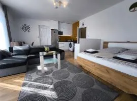 Prémiový apartmán s vlastným vchodom a parkovaním v garáži
